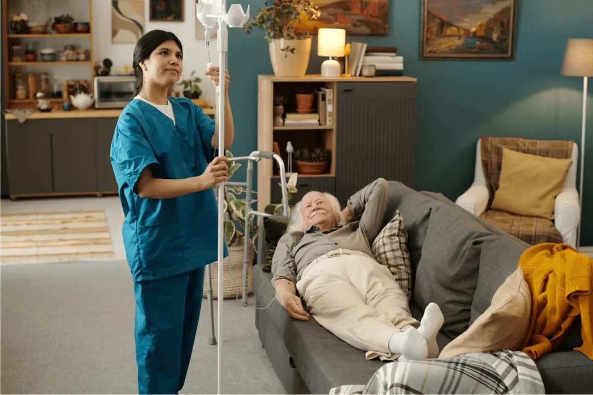 How to Book IV Drip at Home in Dubai: Step-by-Step Guide for Patients — SiZa Health Care blog article